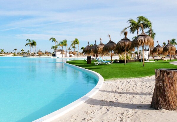 Outdoor pool, a heated pool