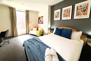 1 chambre, fer et planche à repasser, Wi-Fi gratuit, draps fournis