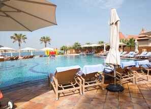 Pool - Palm Jumeirah, Studio, Fantastic sea, beach and skyline view, Beach (Dubai)