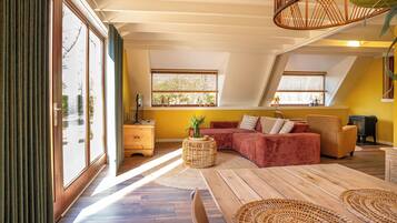 Smart TV, video library