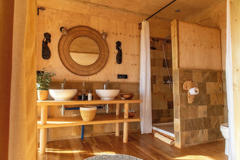 Rhotia Valley Tented Lodge by null