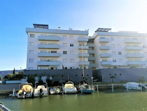 Exterior - Family Getaway: Bright Apt with Pool, Garden, A/C & Terrace, Near Beach, Sleeps 4 (Roses)