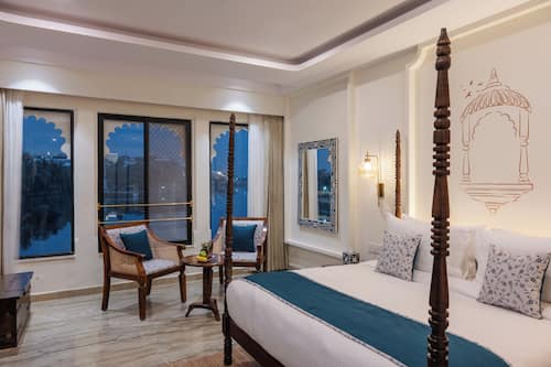 Premium Double Room, Lake View | Egyptian cotton sheets, premium bedding, memory-foam beds, minibar