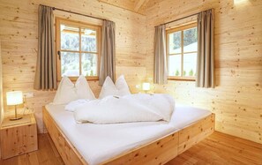 4 bedrooms