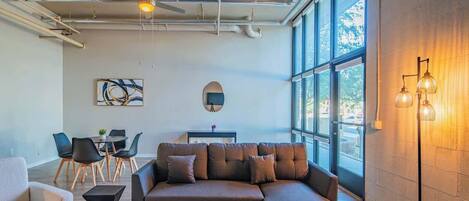 Fernseher, Arbeitsbereiche