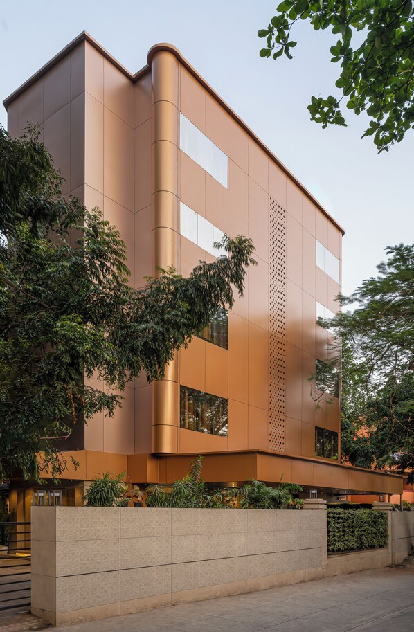 Exterior - Nuvia Boutique Hotel (Mumbai)
