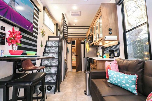 FunTropicalTinyHomeGolfCartLake