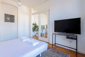 1 bedroom, iron/ironing board, free WiFi, bed sheets