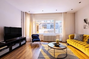 Smart TV, offices