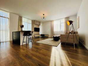 Tv och kontor