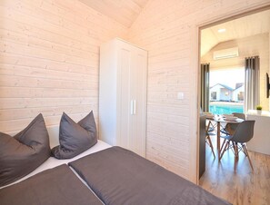 ハウス | 2 室のベッドルーム、客室ごとに異なるインテリア、アイロン / アイロン台、ベッドシーツ