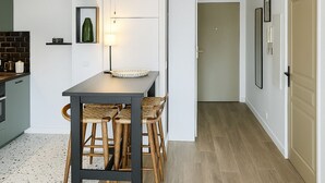Uklassifisert bilde, 3 av 18, knapp