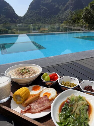 Yangshuo Mountain Vista Courtyard