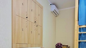 Living area - Buddha hostel (Chisinau)