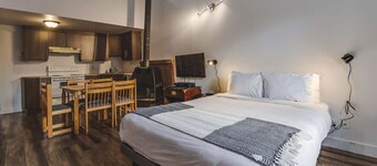 Studio Chamonix 2 (Mezz 2 Q) - 4 people