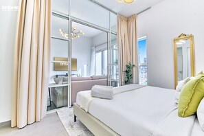 Appartement Standard, 1 chambre, balcon | 1 chambre, coffre-fort, fer et planche à repasser