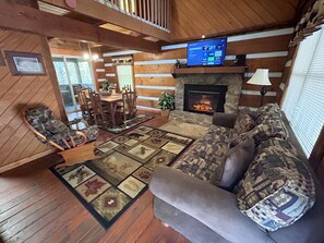 Smart TV, fireplace