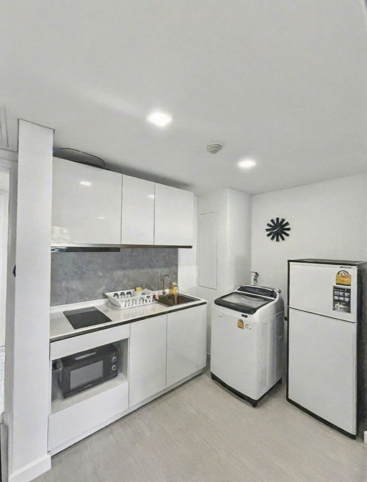 아파트, 침실 1개, 장애인 지원, 발코니 | 내부