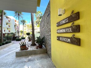 Apartamento, 1 quarto, acessível, sacada | Detalhe da fachada