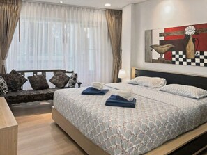 Apartment, 1 Bedroom, Accessible, Balcony - Mykonos Hua Hin - 1 bdr Condo Shared Pool Downtown (Hua Hin)