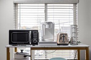 Interior - Walk to Downtown | Cozy Comfort (Indianapolis)