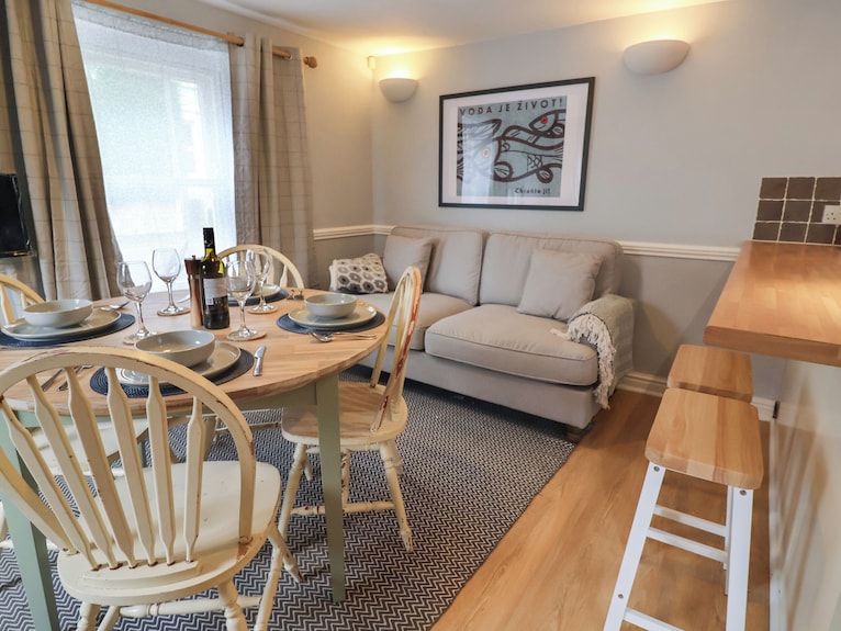 Braiders Rest, Family Friendly, Character Holiday Cottage In Bridport - Bridport