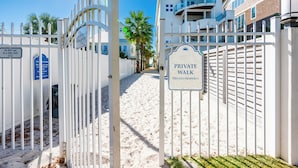 Property grounds - 30A Beach House ~ Gulf Views ~ Gated Beach Access (Seacrest Beach)