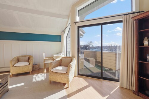 Water View | Bright & Modern | Downtown Charlevoix | Indoor/Outdoor Pool