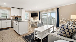 TV - 3 Bedroom Ocean Block Condo, steps from the beach! (Ocean City)