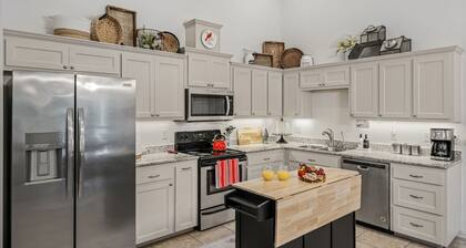 NEW Cardinal Cove book 3 get 4th night free!