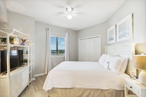 3 habitaciones, tabla de planchar con plancha y wifi gratis 
