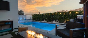 The Elemental Retreat- Pool Spa and Sauna