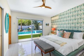 3 habitaciones, tabla de planchar con plancha, wifi y ropa de cama 