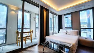 Superior Twin Room, City View