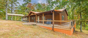 Walk to Lake: Dover Cabin w/ Views & Porch