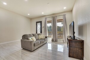 Casa (2 Bedrooms) | Interior