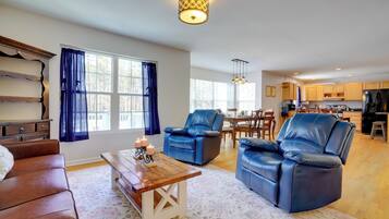 House (Multiple Bedrooms) | Interior