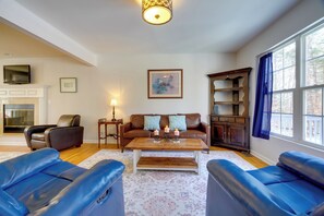 Nhà (Multiple Bedrooms) | Nội thất