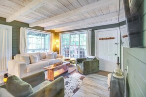 Cottage (3 Bedrooms) | Interior