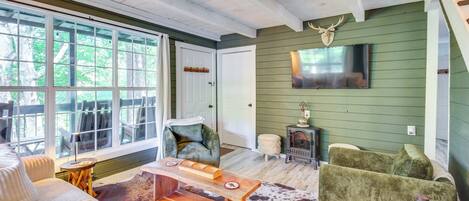 Cottage (3 Bedrooms) | Front of property