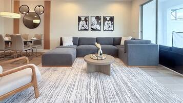 Apartment | 4 bedrooms, Internet