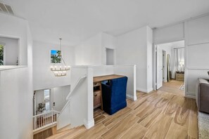 House | 6 bedrooms, Internet - WOW The Hamptons Pickleball Massive Pool Slide (Indio)