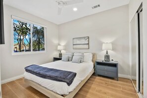 House | 6 bedrooms, Internet