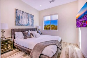 House | 8 bedrooms - The Royal Bahamian- Pickleball Golf Sleeps 20 (Indio)