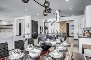 6 chambres, Internet