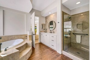 Ferienhaus | 6 Schlafzimmer, Internetzugang