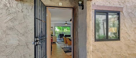 Casa | 2 habitaciones y internet