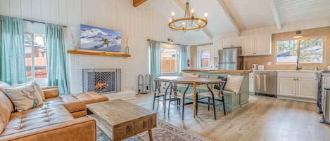 House | 2 bedrooms, Internet