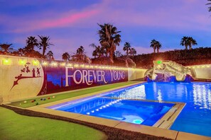 Villa | 7 bedrooms, Internet - Forever Young Crocslide Pickleball 7BD Game Rm (Indio)