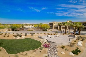 House | 3 bedrooms, Internet - A Luxurious Oasis Experience in Desert Palm (Palm Desert)